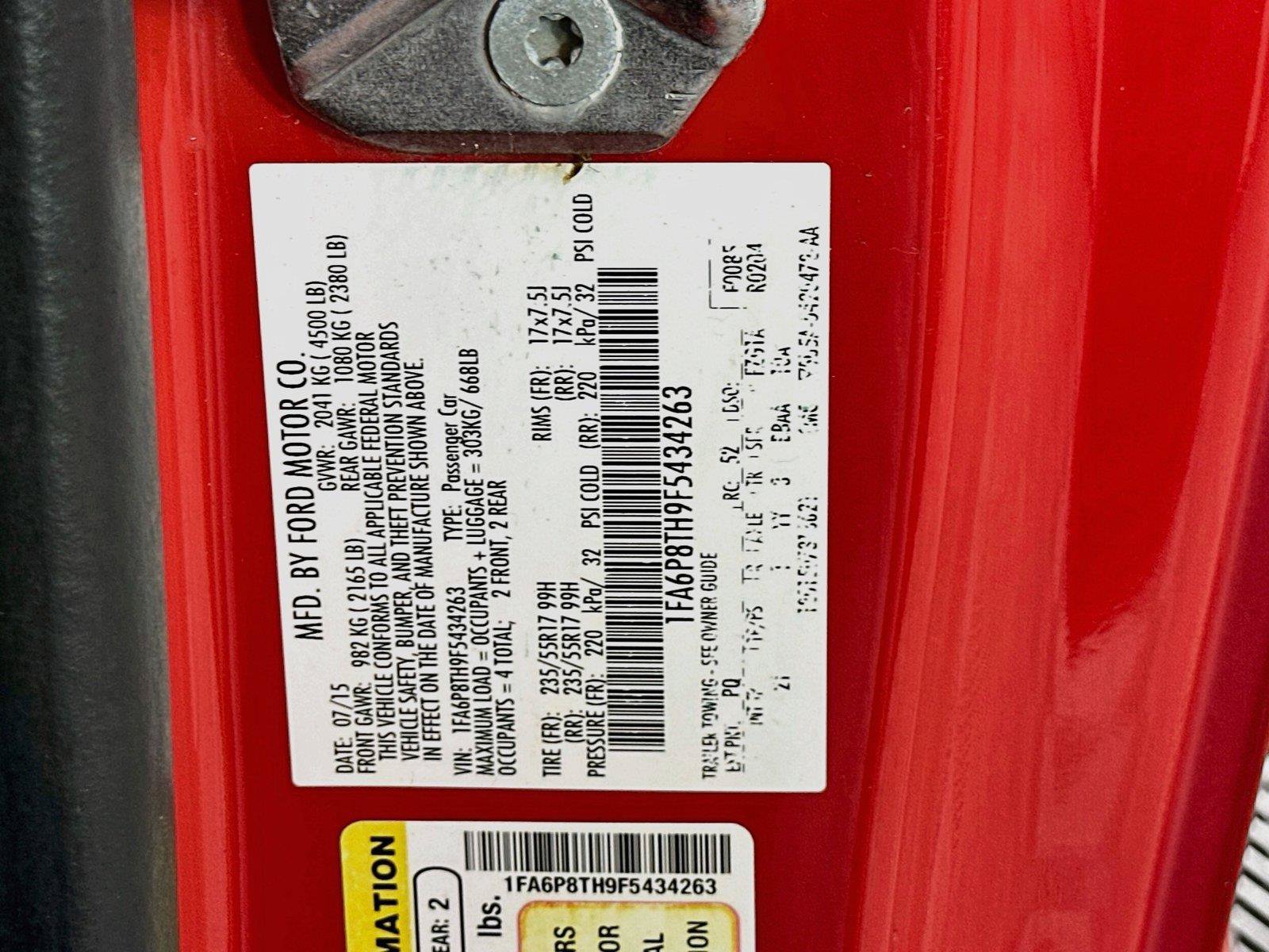 Used 2015 Ford Mustang Coupe RWD image 21
