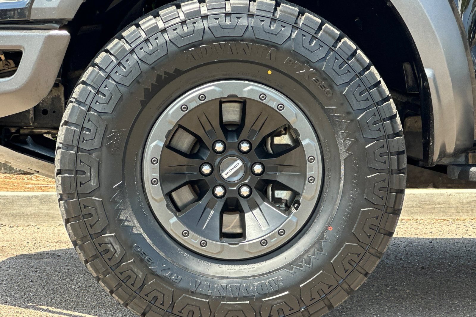 Used 2018 Ford F150 Raptor w/ Equipment Group 802A Luxury AWD/4WD image 25