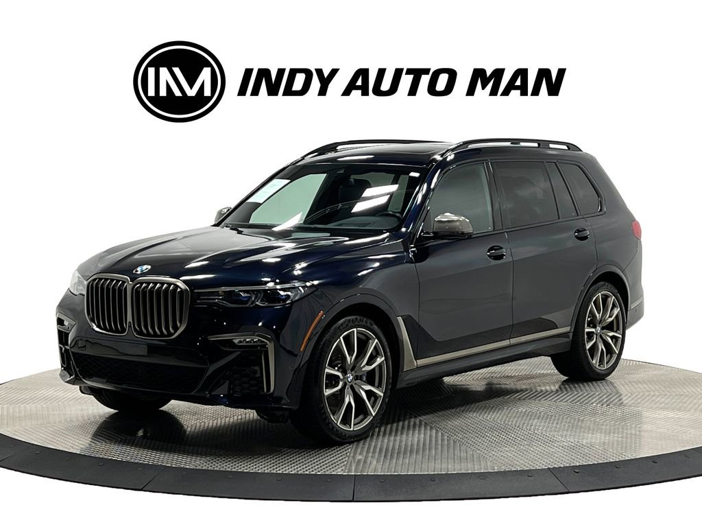 Used 2022 BMW X7 M50i w/ Cold Weather Package image 9