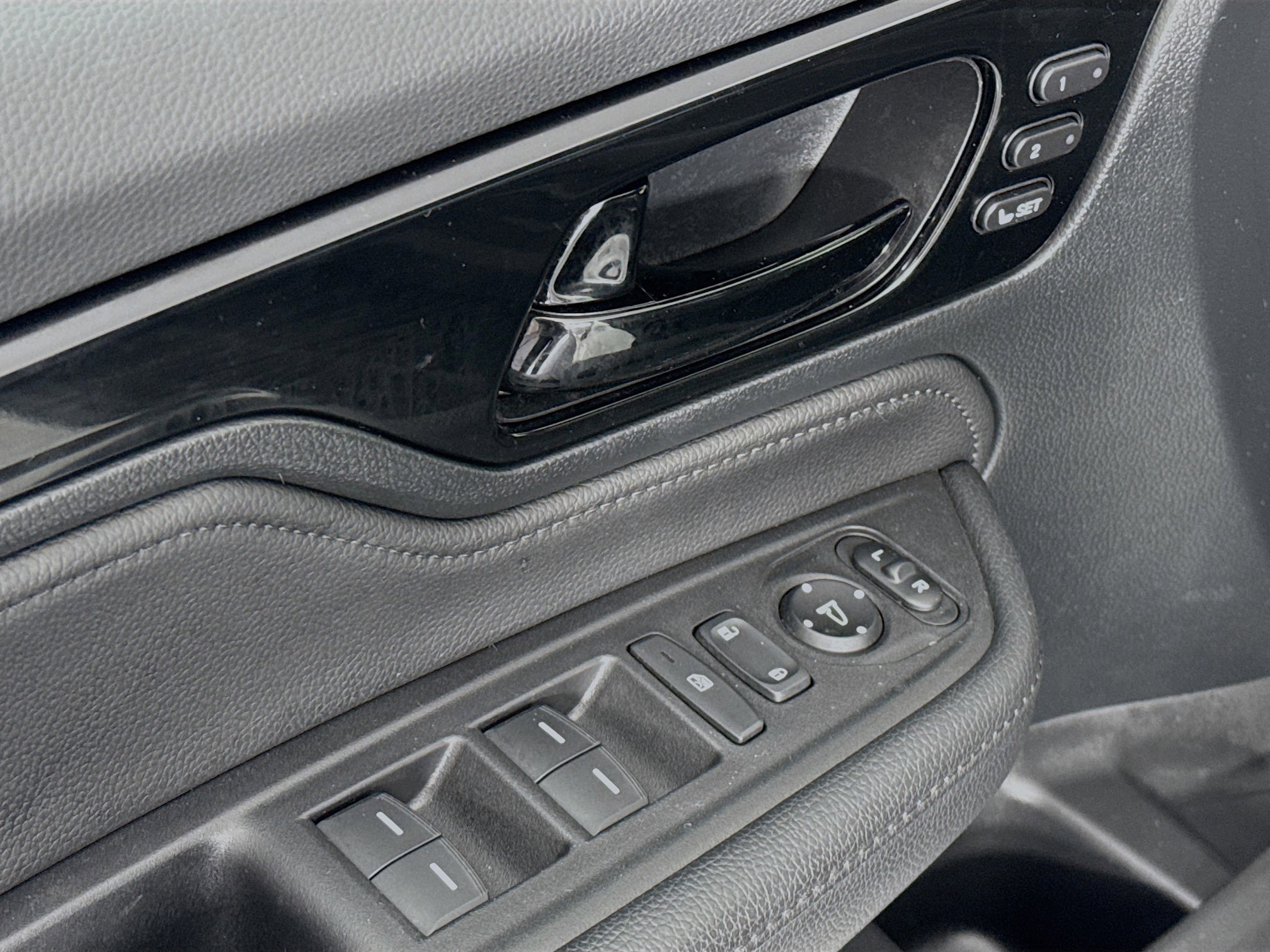 Certified 2022 Honda Odyssey Touring image 18