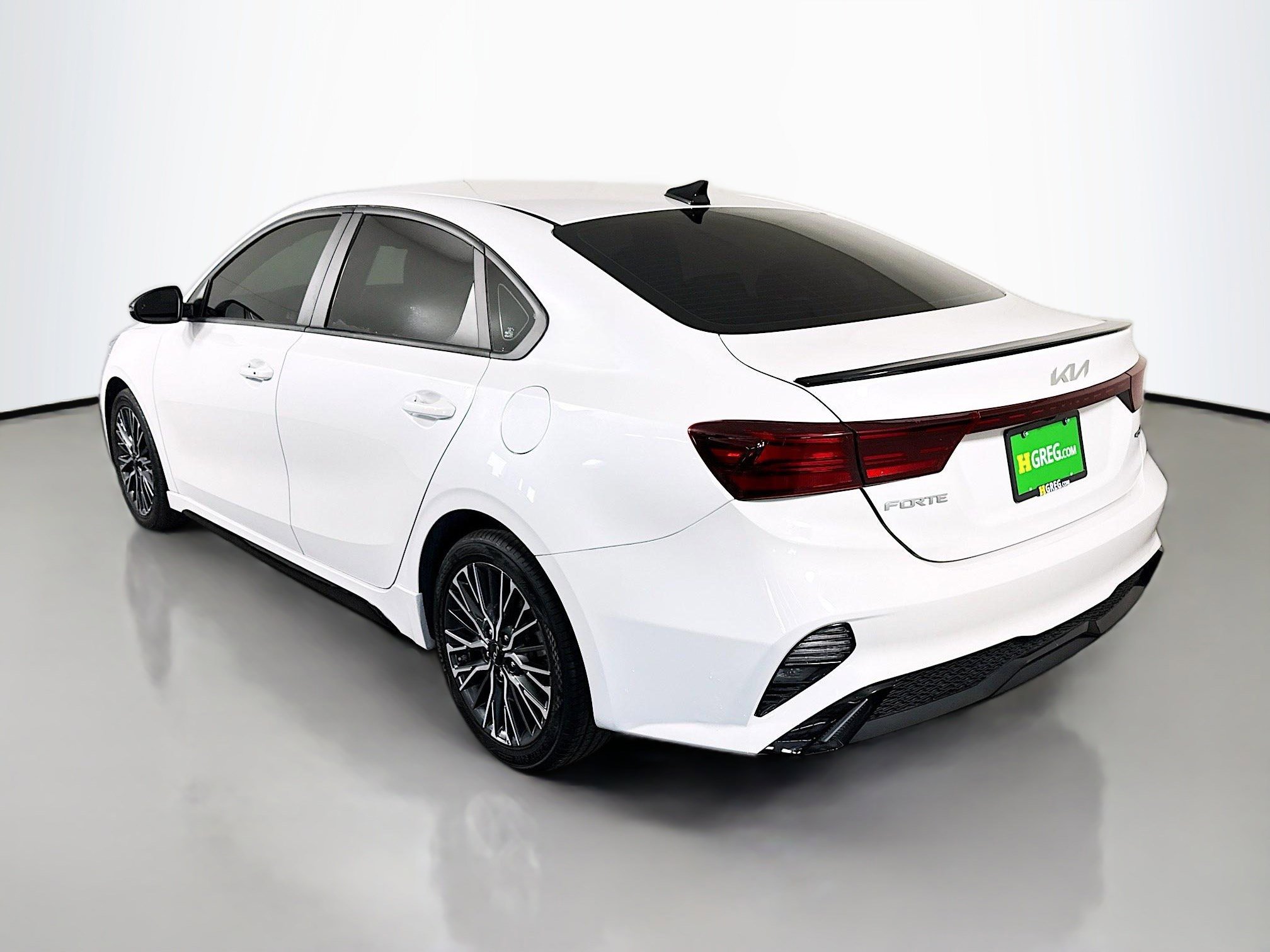 Used 2024 Kia Forte GT-Line image 7