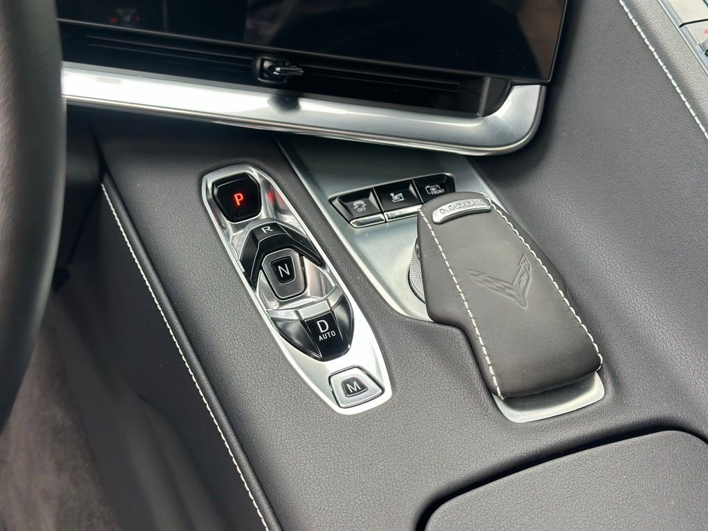 Used 2023 Chevrolet Corvette Stingray Preferred Cpe RWD image 17