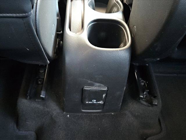 Used 2020 Chevrolet Trax LT w/ LT Convenience Package FWD image 16