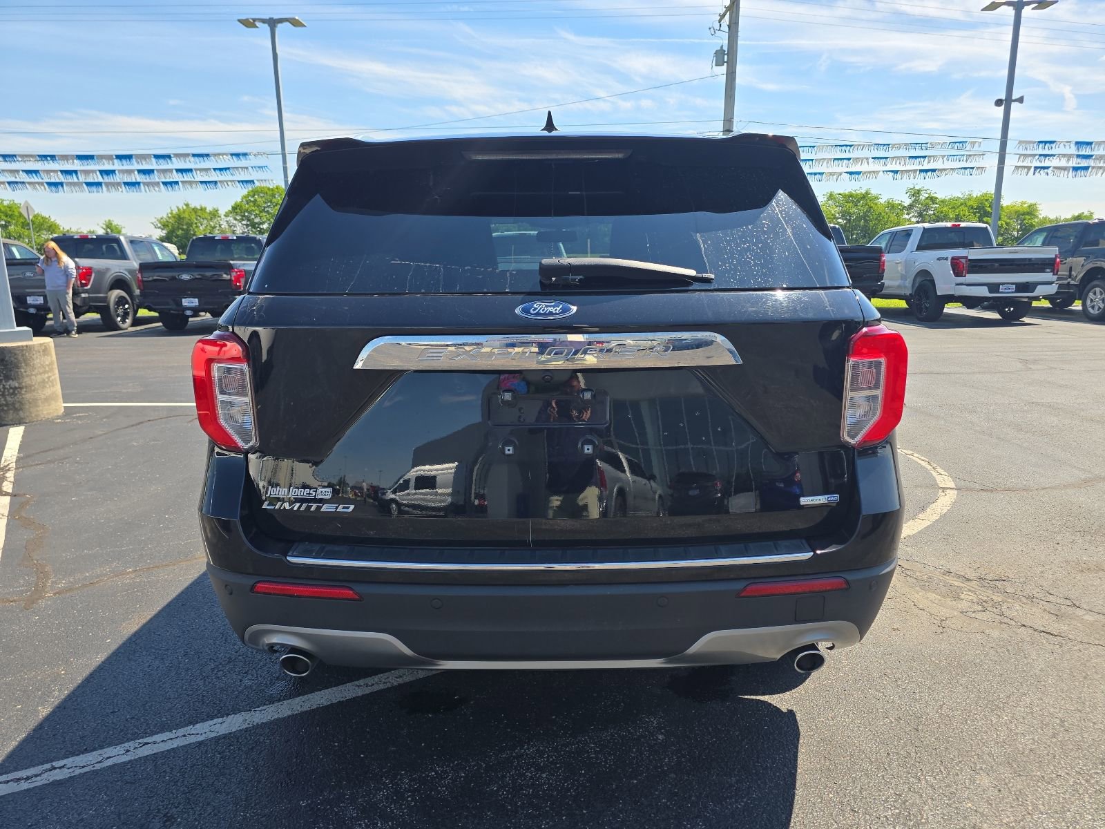 Used 2020 Ford Explorer Limited AWD/4WD image 5