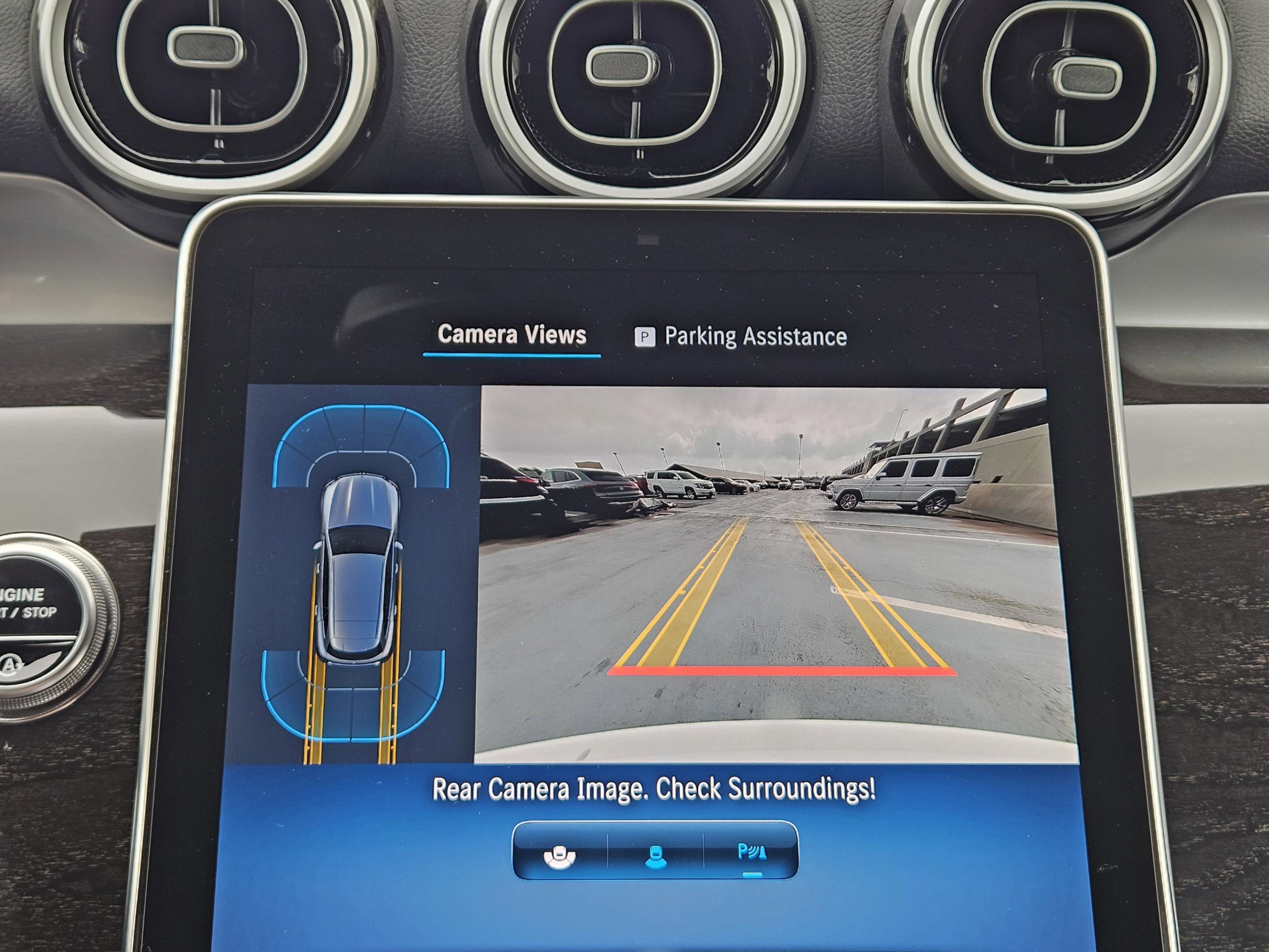 Certified 2025 Mercedes-Benz GLC 300 4MATIC image 17
