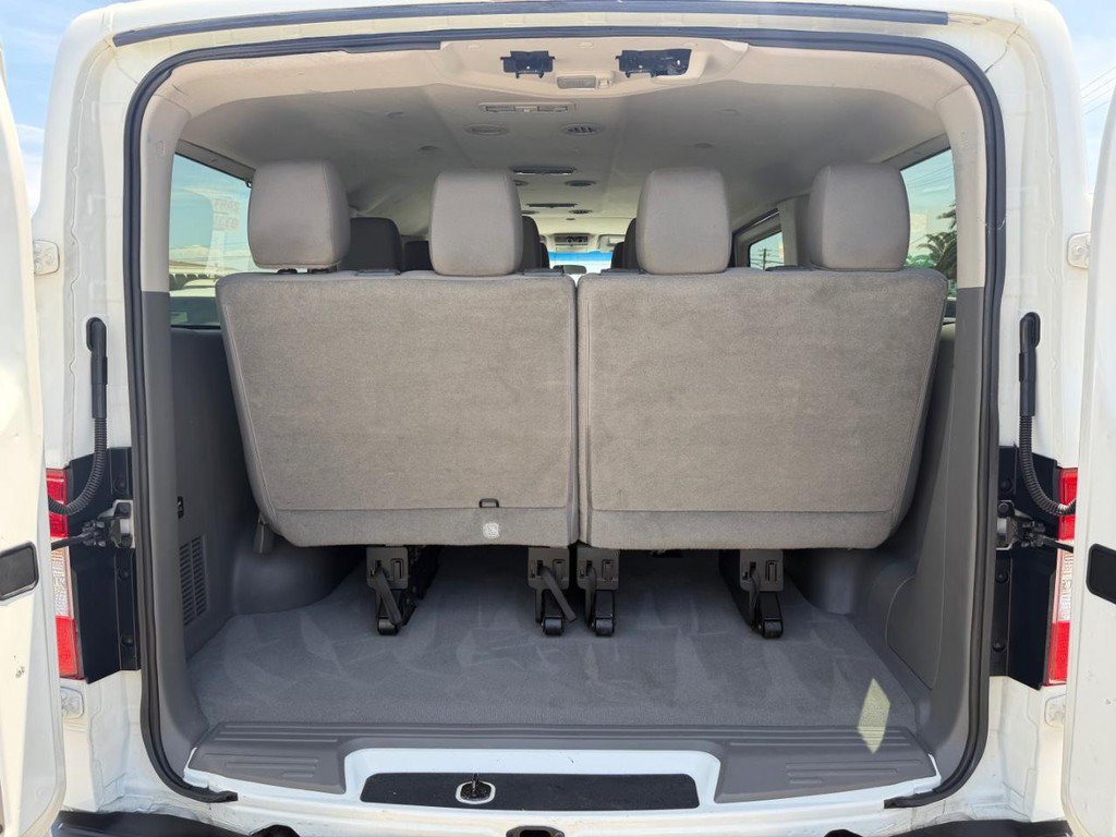 Used 2015 Nissan NV 3500 SV w/ Technology Package RWD image 46