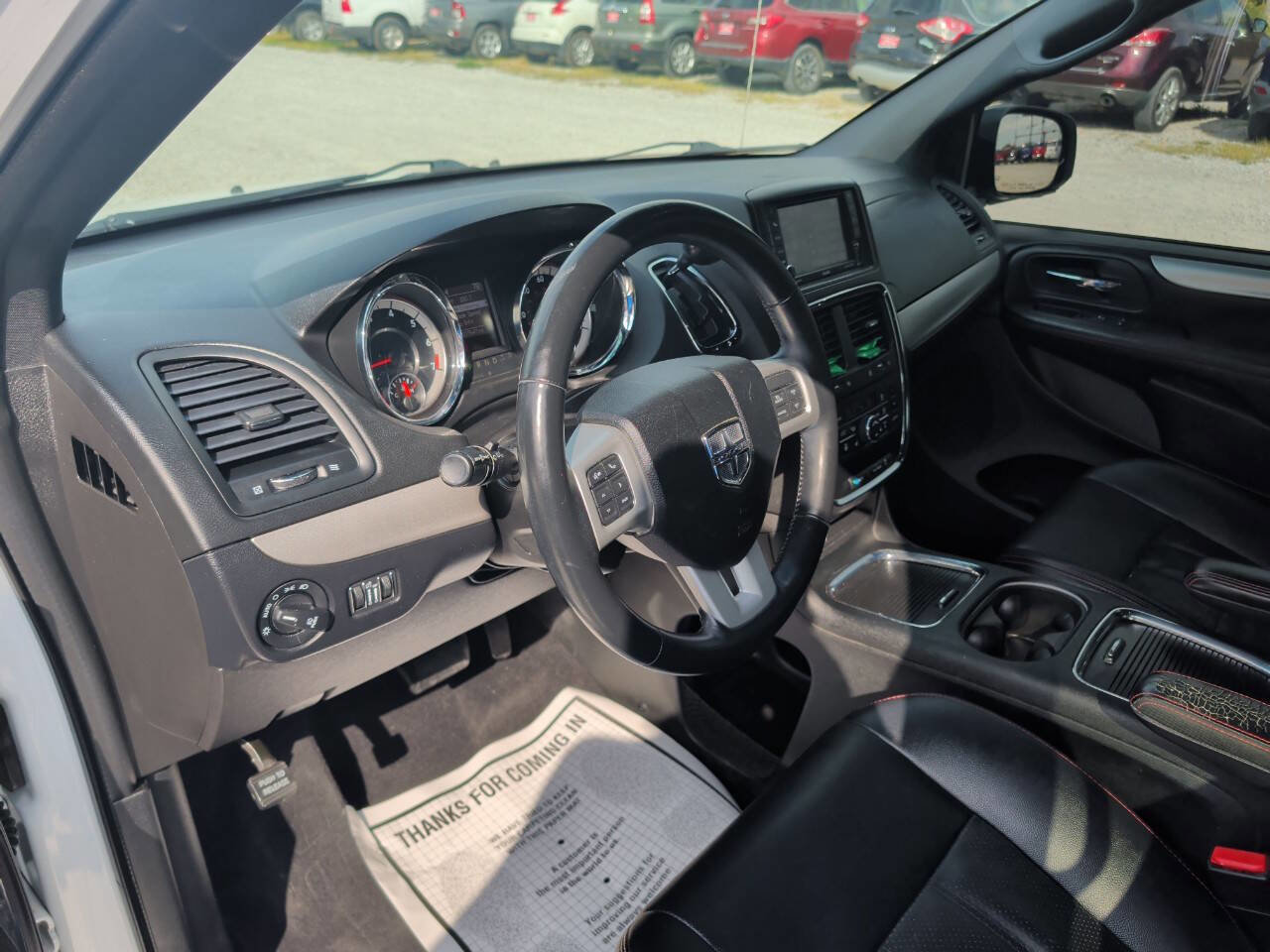 Used 2017 Dodge Grand Caravan GT image 12