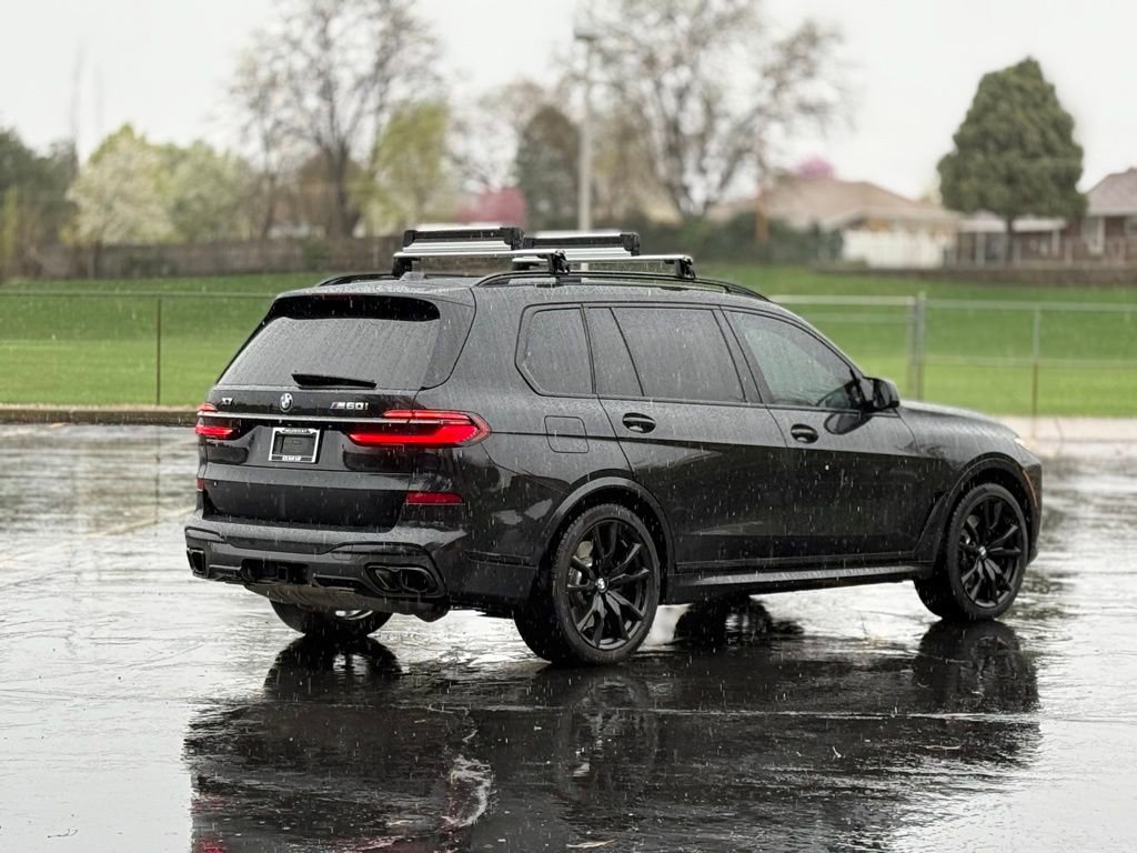 Used 2024 BMW X7 M60i w/ Executive Package image 5
