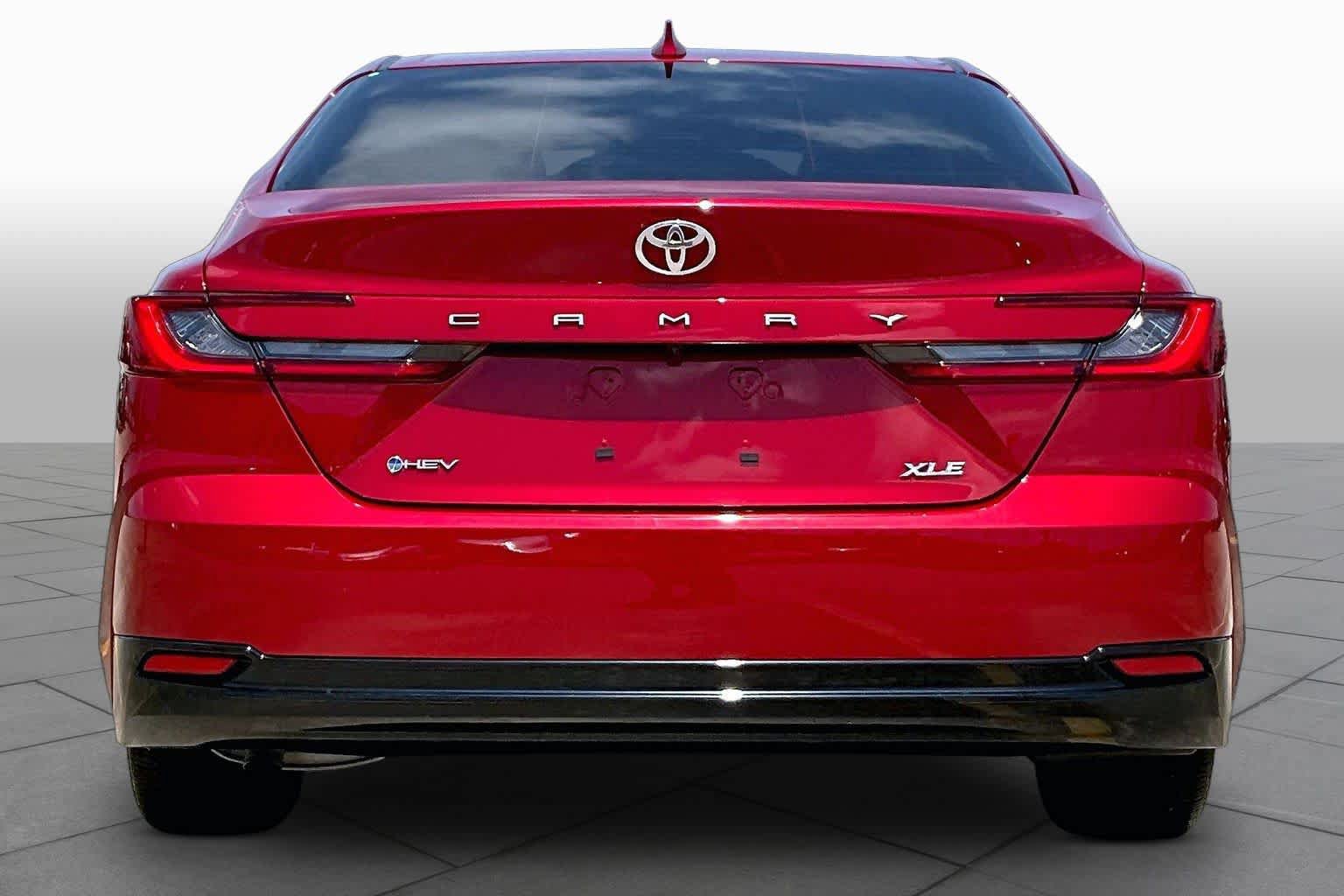 Certified 2026 Toyota Camry XLE FWD image 5