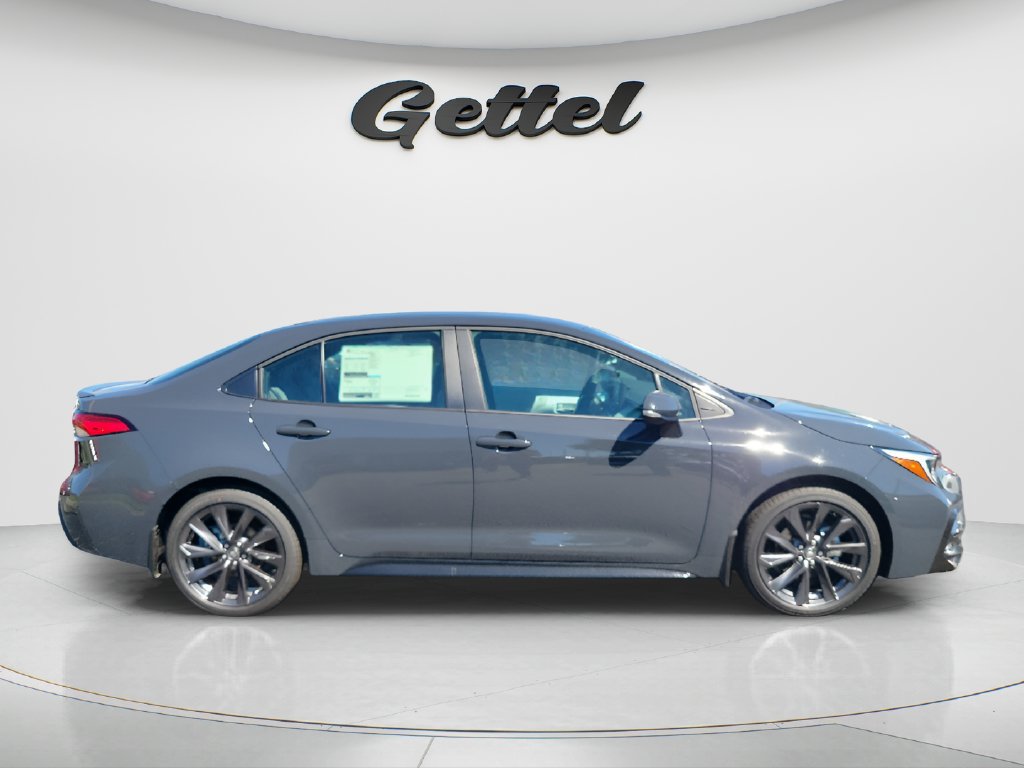 New 2026 Toyota Corolla SE FWD image 3