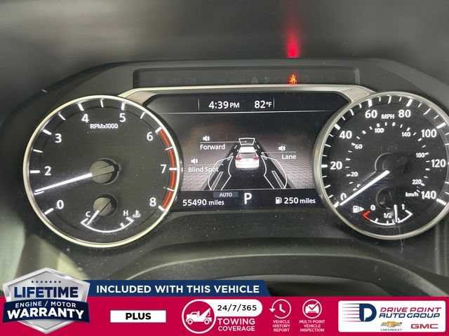 Used 2024 Nissan Rogue SV AWD/4WD image 16
