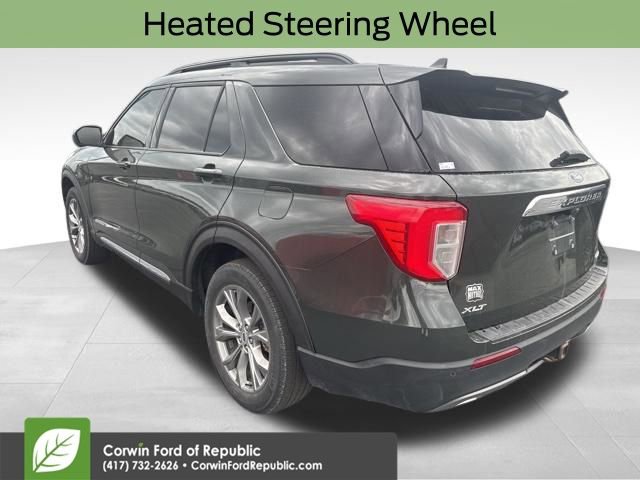 Used 2022 Ford Explorer XLT w/ Equipment Group 202A image 6