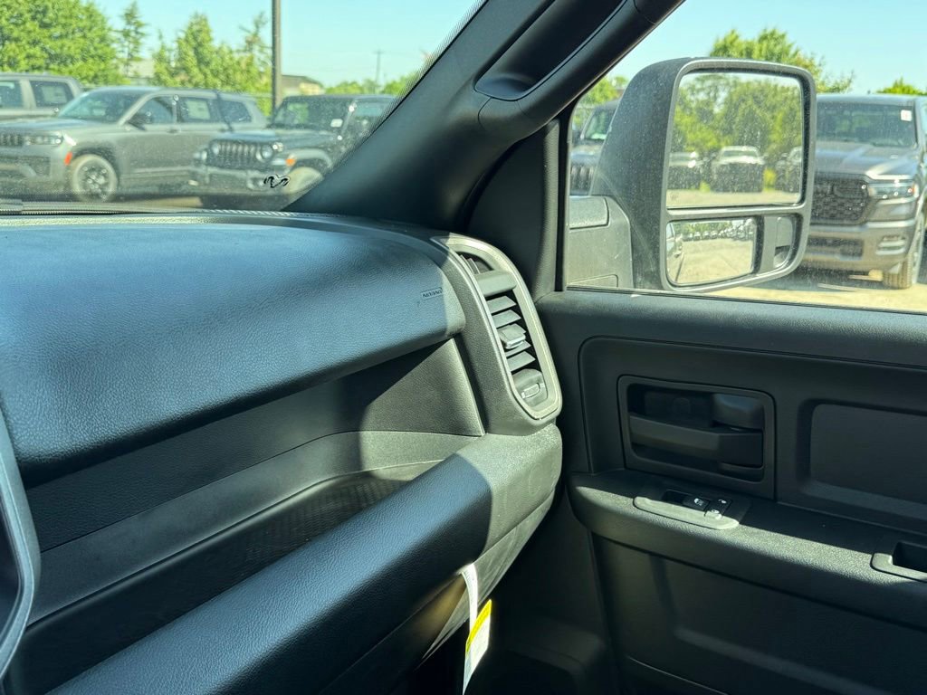 New 2026 RAM 2500 Warlock AWD/4WD image 24