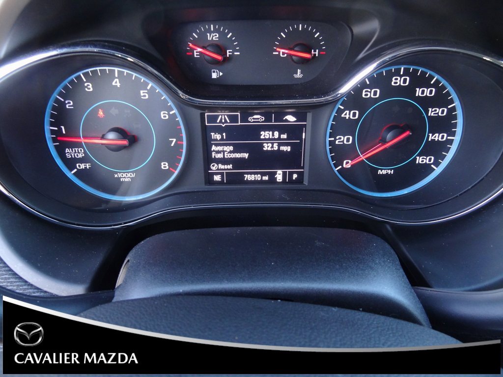 Used 2018 Chevrolet Cruze LS image 20