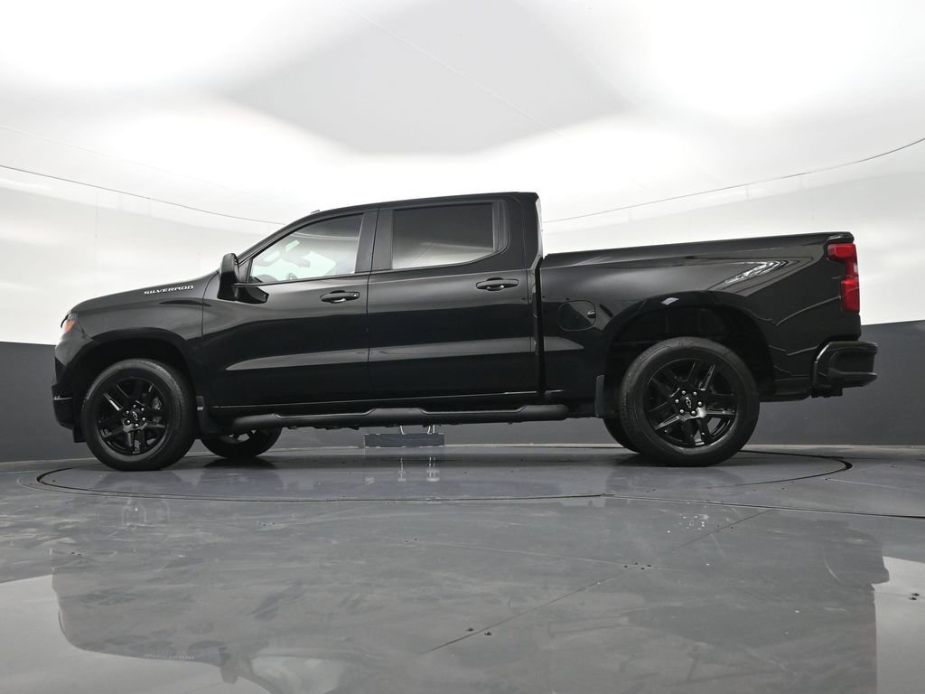 Used 2022 Chevrolet Silverado 1500 Custom RWD image 24