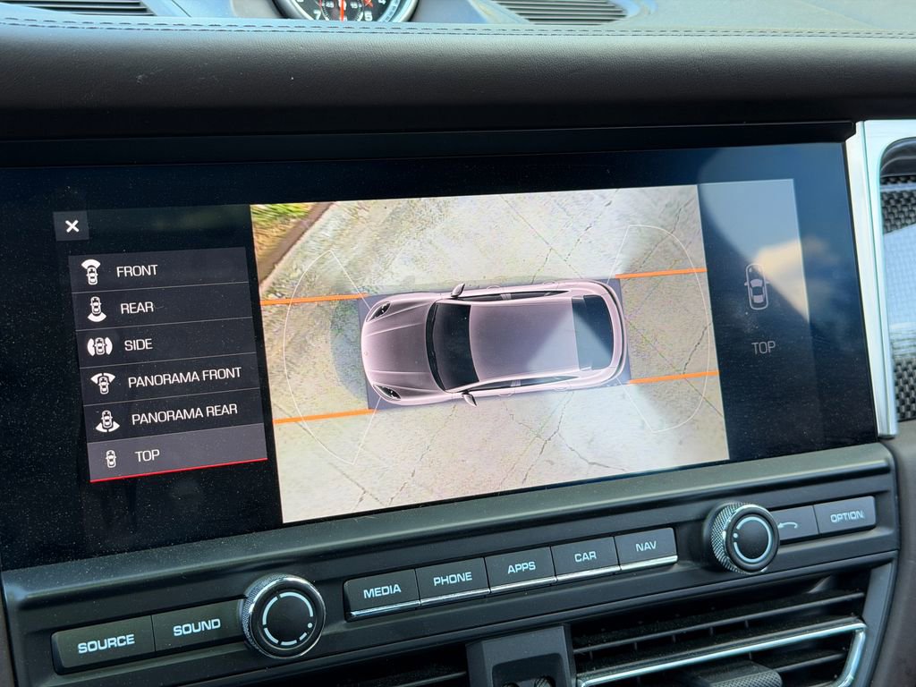 Used 2020 Porsche Macan Turbo AWD/4WD image 24