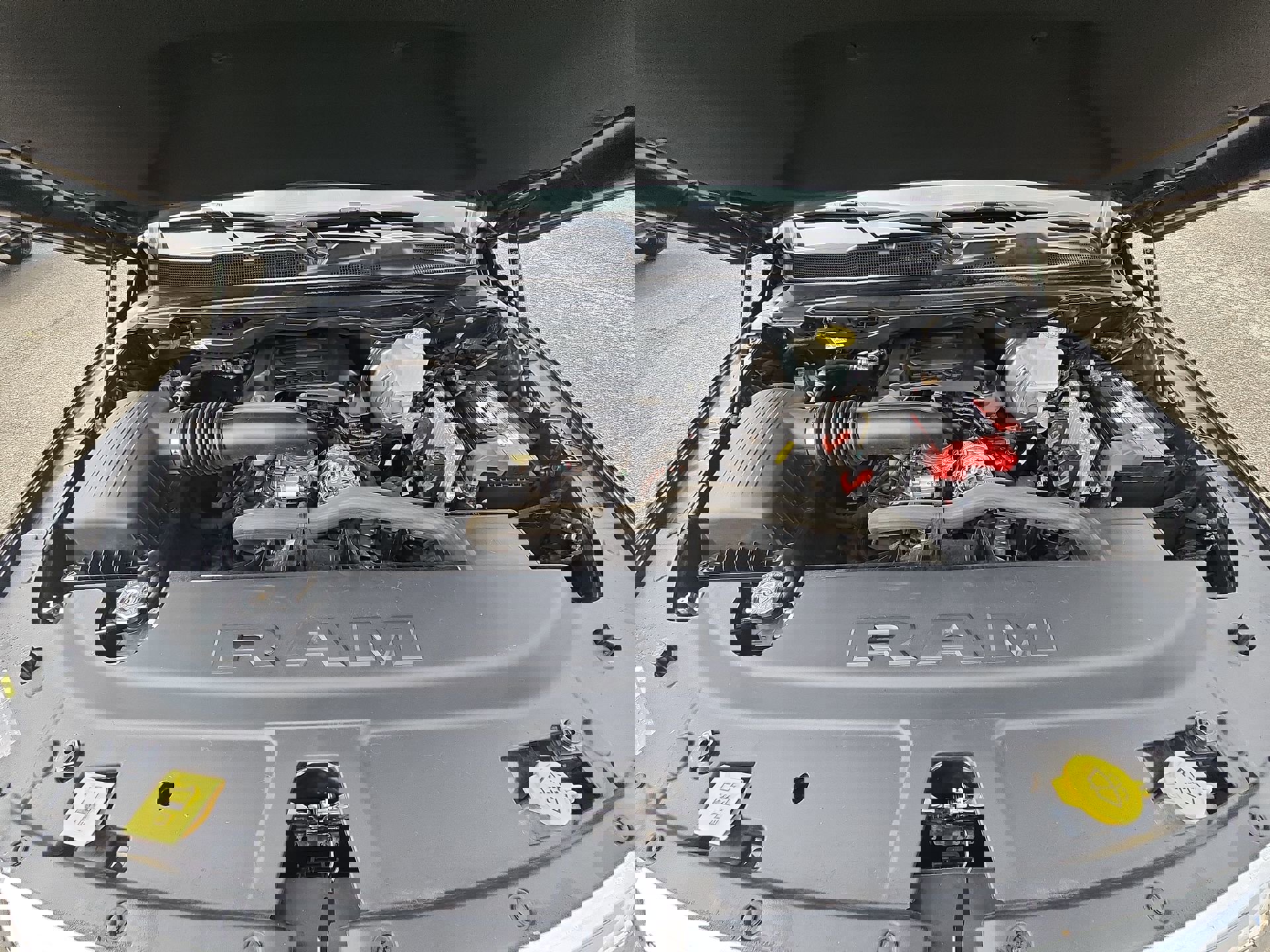 Certified 2019 RAM 1500 Laramie w/ Off Road Group image 17