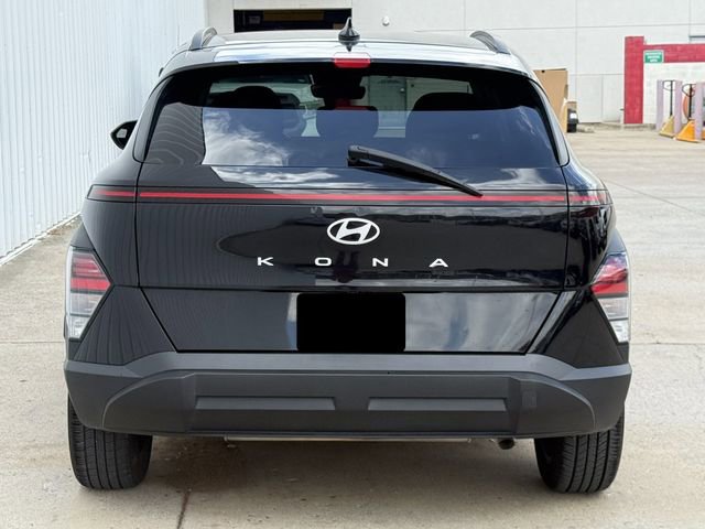 Used 2024 Hyundai Kona SEL image 5