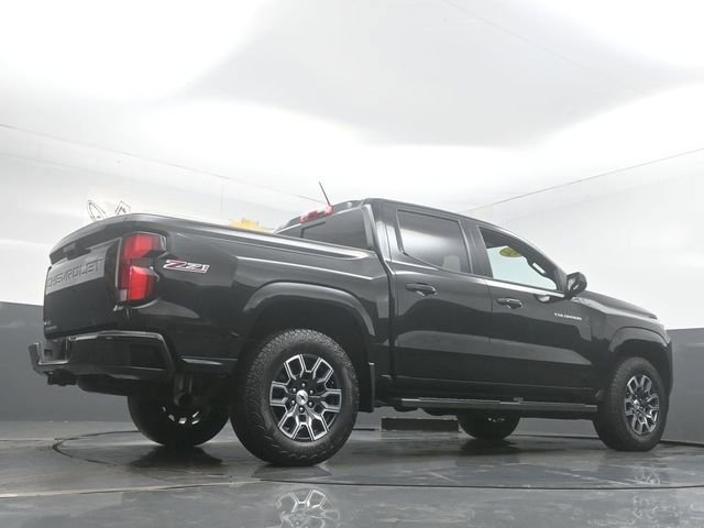 Used 2024 Chevrolet Colorado Z71 w/ Z71 Convenience Package 2 image 32