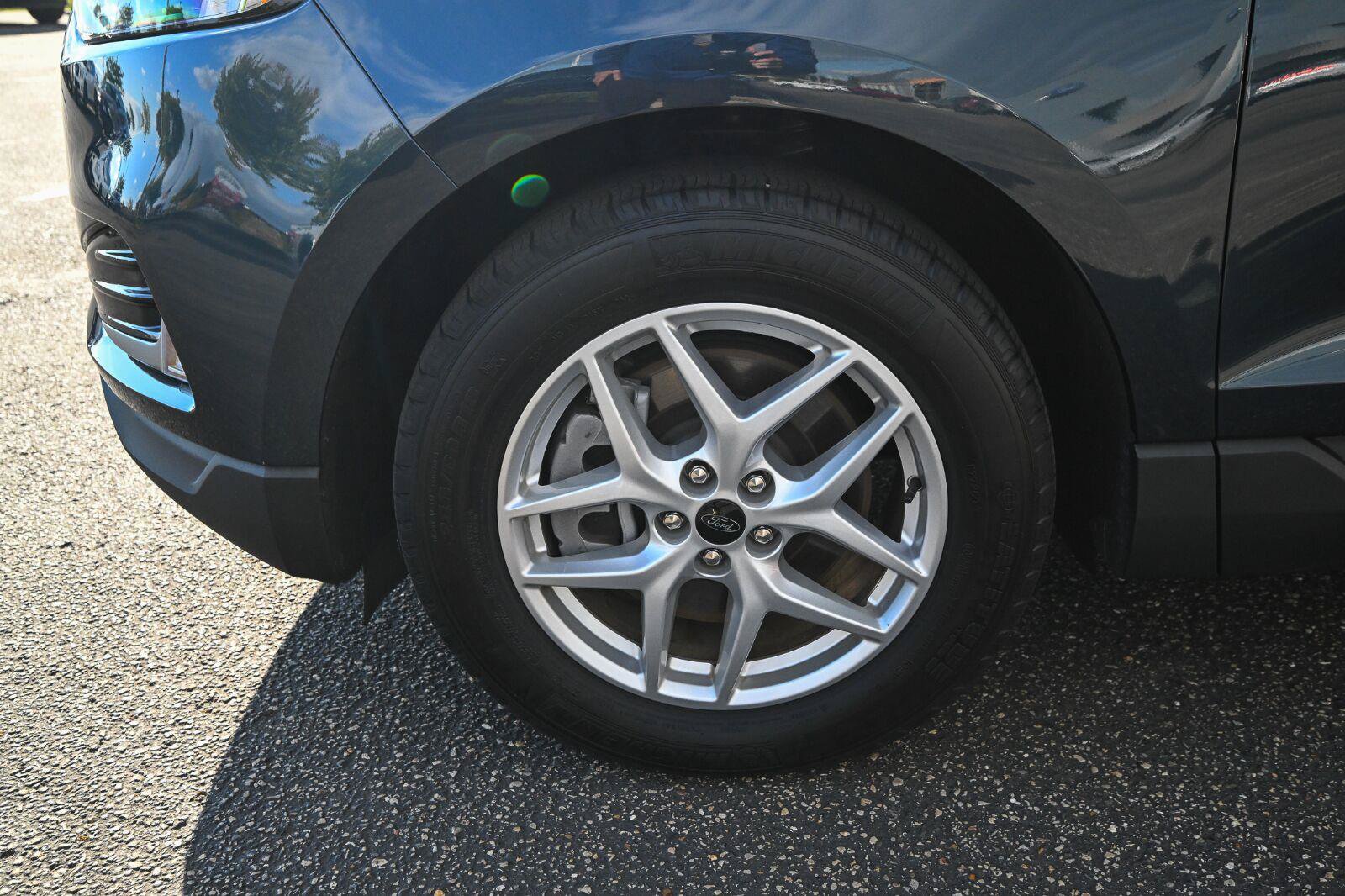 Used 2024 Ford Edge SEL w/ Convenience Package AWD/4WD image 12