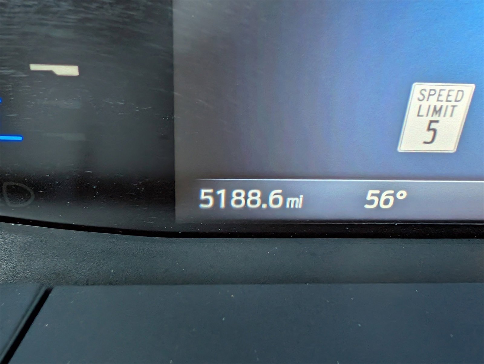 Used 2025 Ford Escape Active w/ Tech Pack #1 image 6