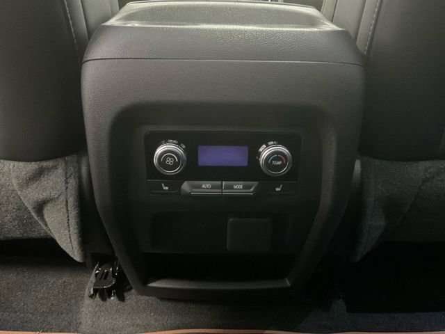 New 2026 GMC Acadia AT4 w/ Luxury Package image 21