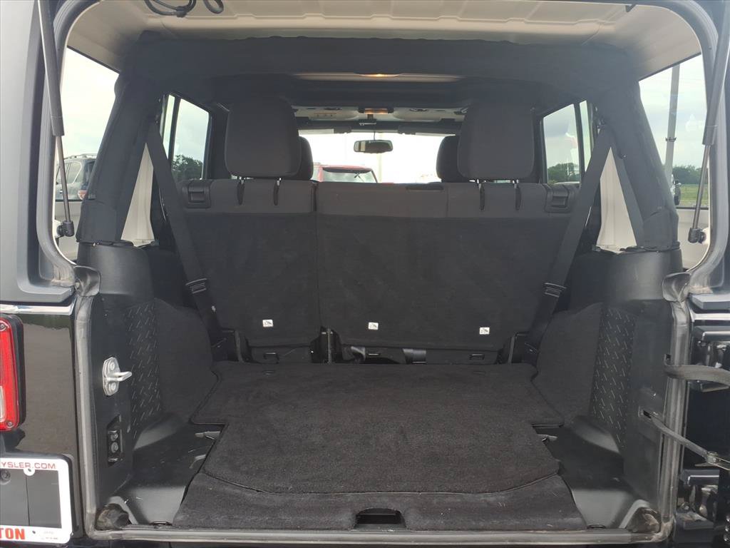 Used 2018 Jeep Wrangler Unlimited Sport S AWD/4WD image 19
