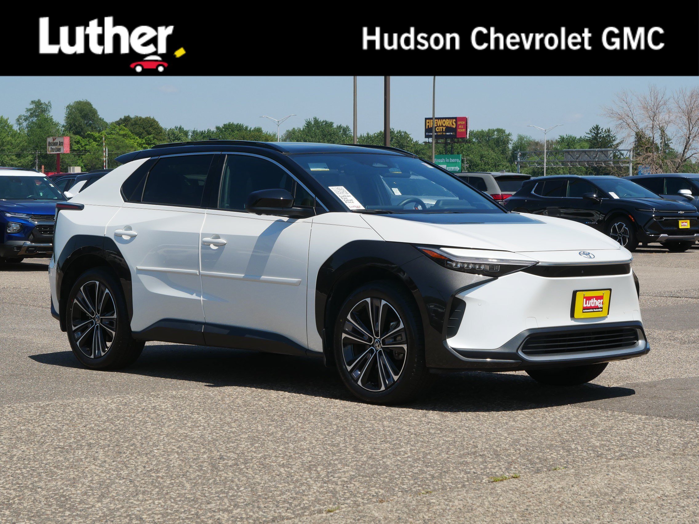 Used 2023 Toyota bZ4X AWD w/ Weather Package image 1