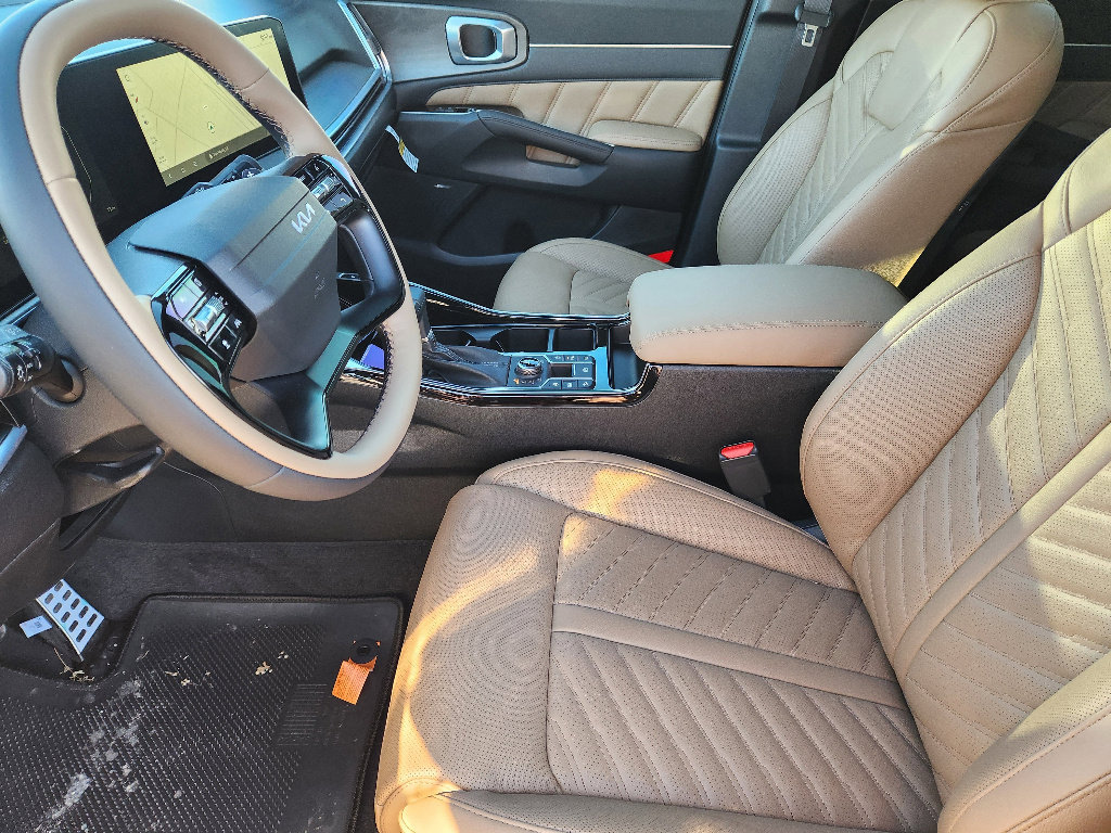 New 2026 Kia Sorento SX Prestige w/ Olive Brown Leather Package image 9