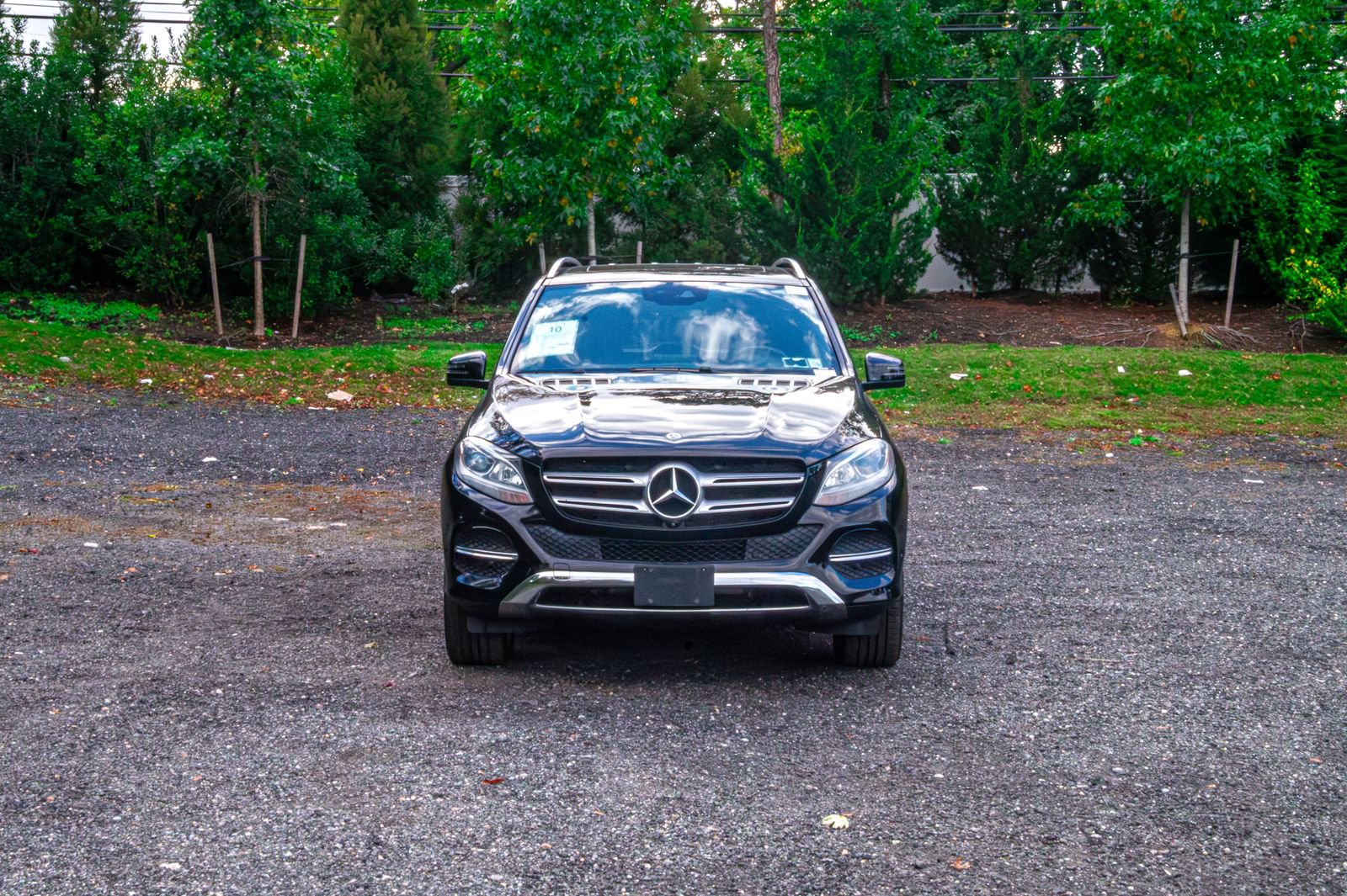 Used 2019 Mercedes-Benz GLE 400 4MATIC image 2