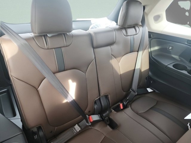 New 2026 Honda Pilot Touring image 19