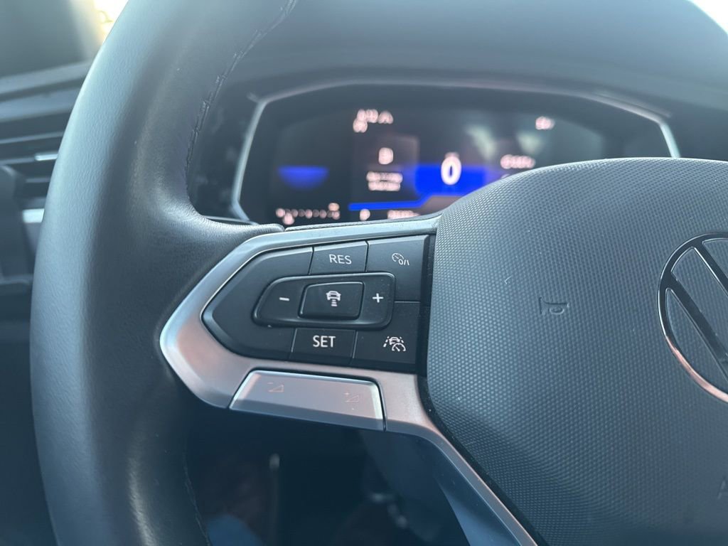 Used 2023 Volkswagen Jetta Sport image 13