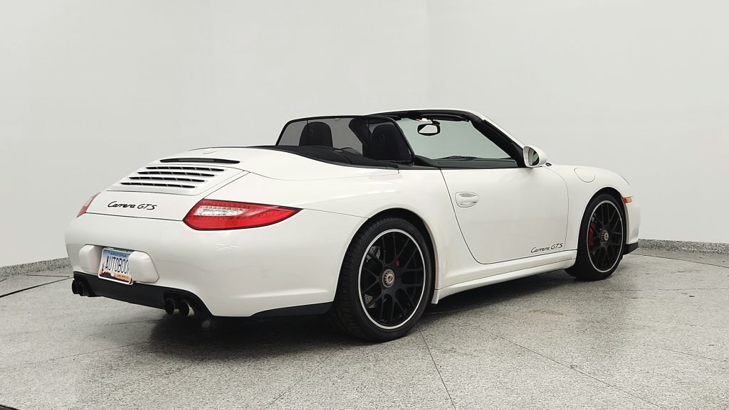 Used 2012 Porsche 911 Carrera GTS RWD image 15