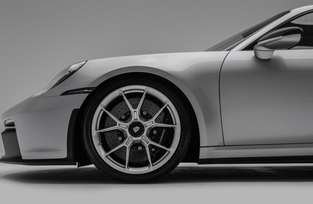 Used 2024 Porsche 911 GT3 RWD image 9