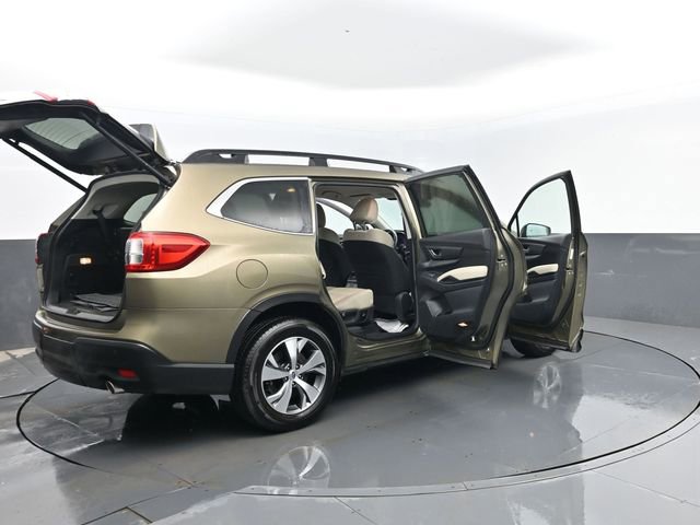 Used 2024 Subaru Ascent Premium w/ Convenience Package image 31