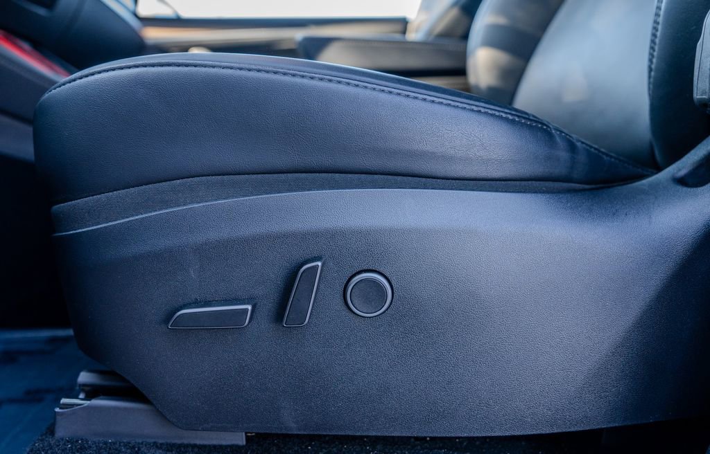 Used 2023 Tesla Model Y Long Range image 15