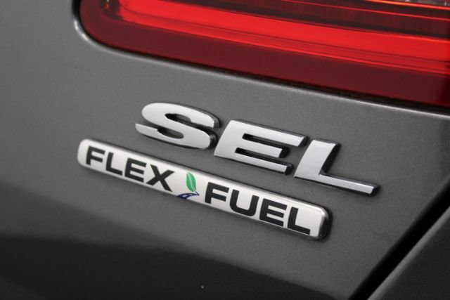 Used 2013 Ford Taurus SEL FWD image 8