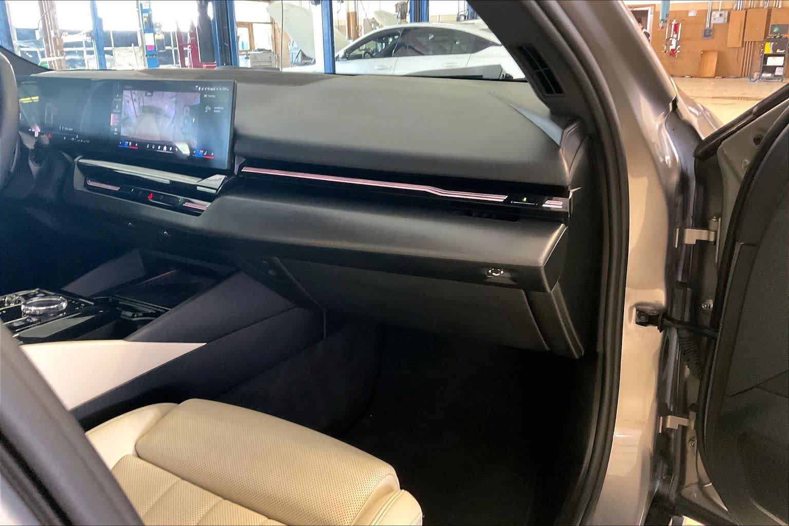 Certified 2024 BMW 530i w/ Executive Package RWD image 17