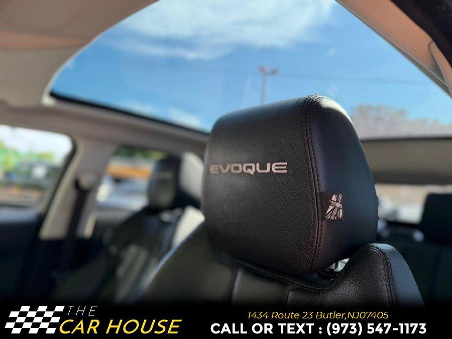 Used 2015 Land Rover Range Rover Evoque Pure Plus AWD/4WD image 16