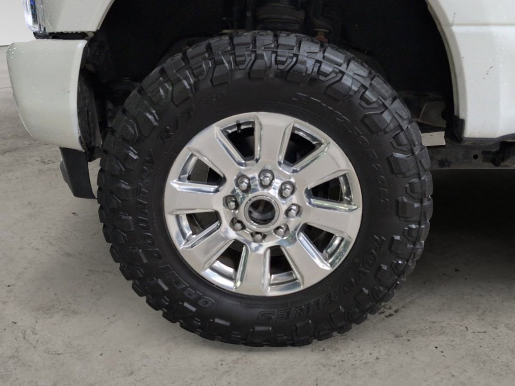 Used 2017 Ford F250 Platinum w/ Platinum Ultimate Package image 14