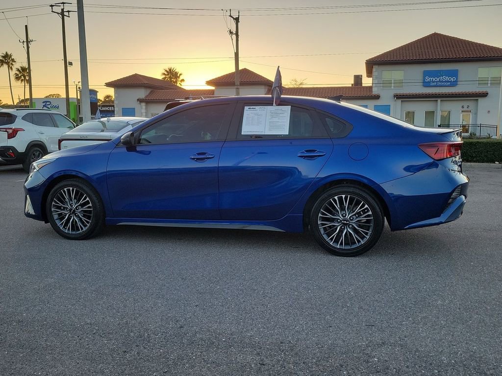 Used 2024 Kia Forte GT-Line w/ GT-Line Premium Package image 8