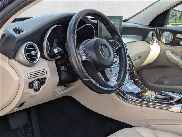 Used 2015 Mercedes-Benz C 300 Sedan image 2