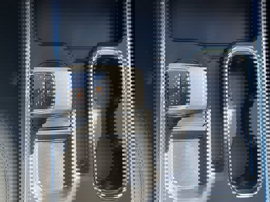 New 2026 GMC Sierra 1500 SLT w/ SLT Premium Plus Package image 16