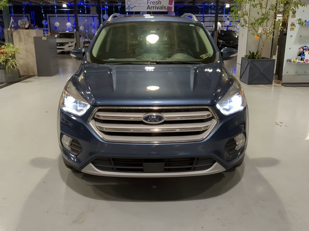 Used 2018 Ford Escape Titanium w/ Ford Safe & Smart Package video 2