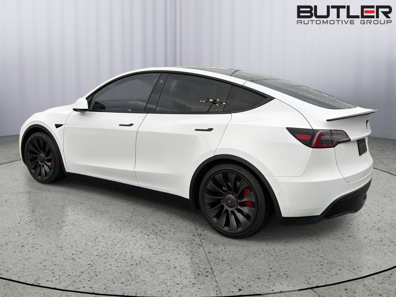 Used 2022 Tesla Model Y Performance AWD/4WD image 10