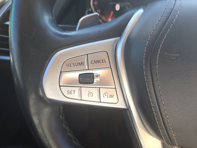 Used 2022 BMW X7 xDrive40i w/ Parking Assistance Package AWD/4WD image 29