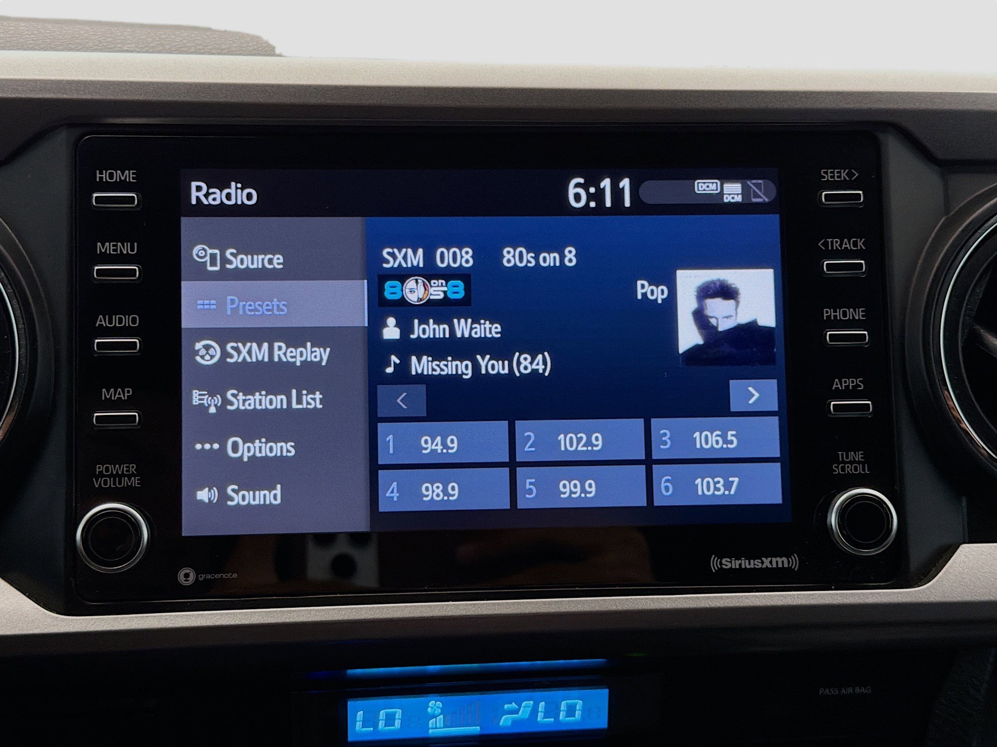 Used 2021 Toyota Tacoma SR5 w/ Trail Edition image 9