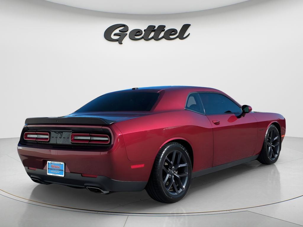 Used 2020 Dodge Challenger R/T w/ Blacktop Package image 5
