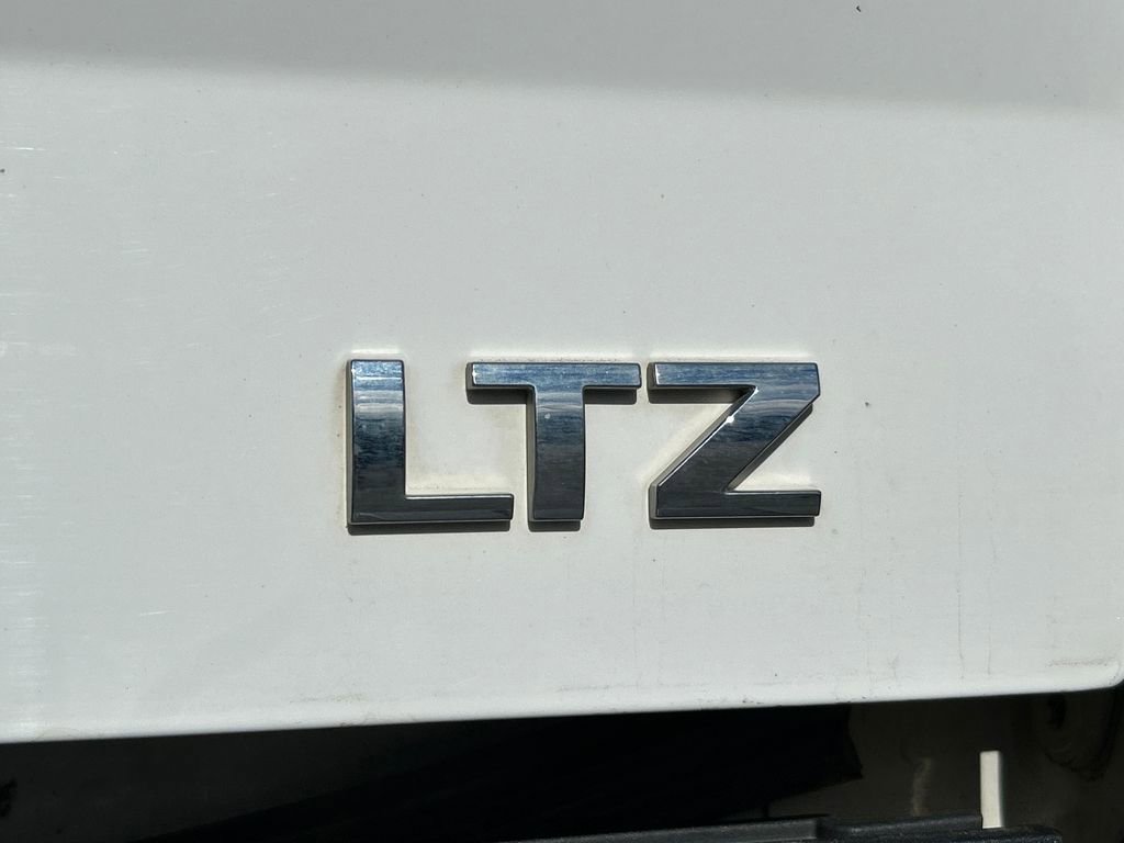 Used 2017 Chevrolet Silverado 1500 LTZ w/ Texas Edition image 31