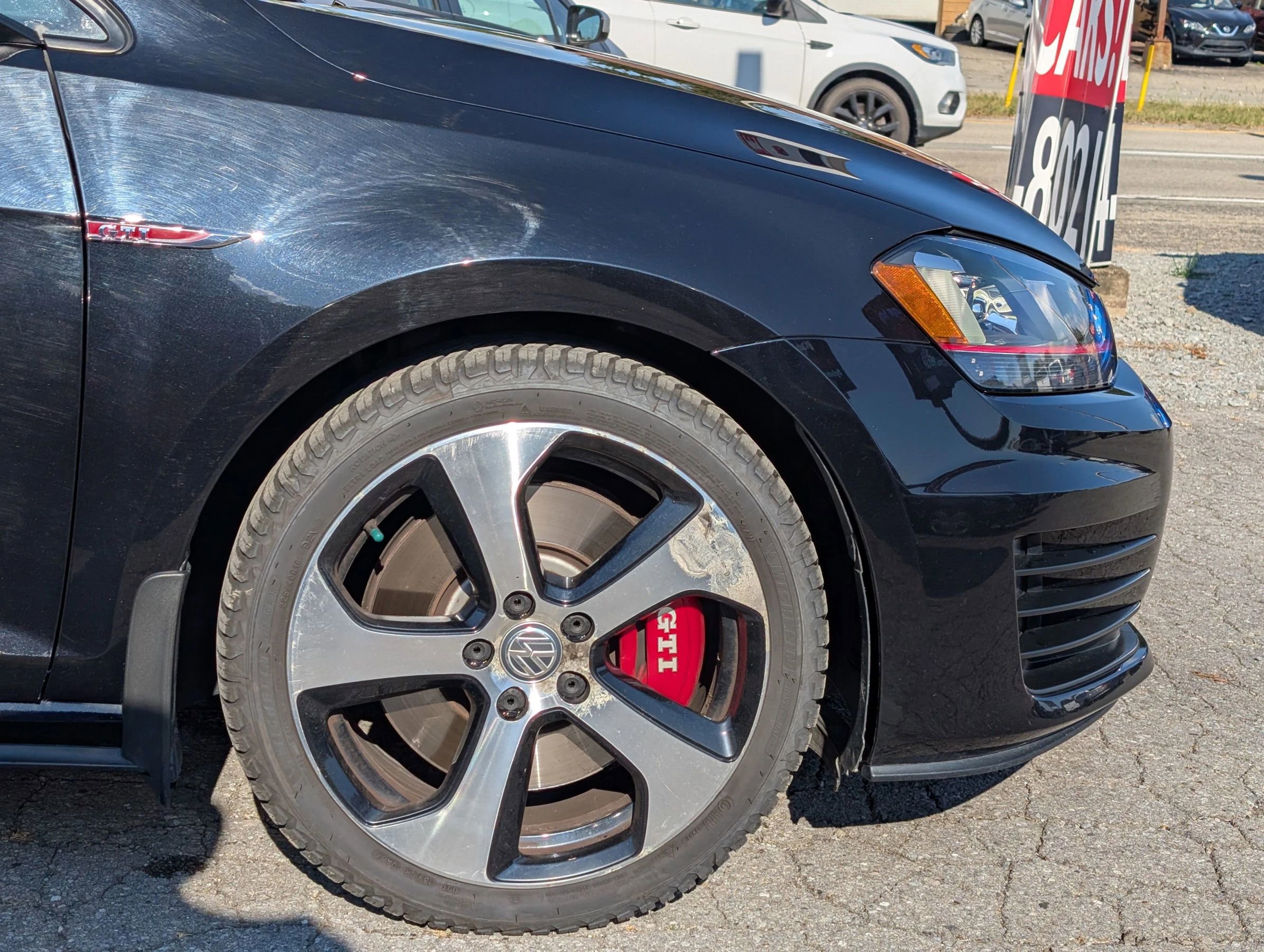 Used 2017 Volkswagen GTI Sport image 10